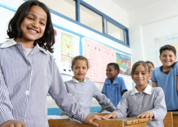 China grants $1M to support Palestine refugee children education in West Bank