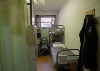 IOF adapts neglect medical policy against Palestinian inmates