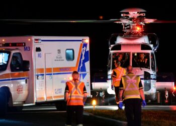 Massive explosion at oil refinery, eight injured in Canada