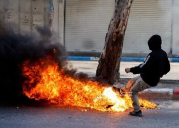 اندلاع مواجهات بين شبان وقوات الاحتلال في بلدة عزون