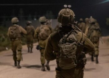 الاحتلال يعتقل ثلاثة شبان شرق بيت لحم