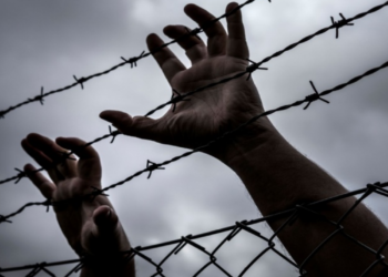 هيئة الأسرى تحمل الاحتلال مسئولية حياة الأسير المريض معطان