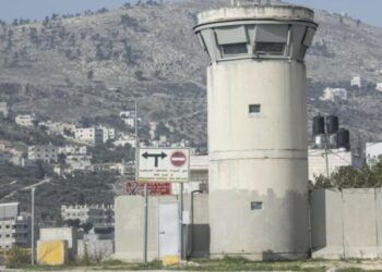 حدث كاد أن يودي بحياة مستوطن في الخليل !