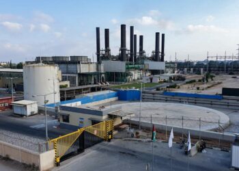 طالع جدول قطع الكهرباء في محافظات غزة