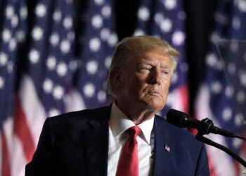 الإعلام الأمريكي: ترامب سيسلم نفسه لسجن في جورجيا نهاية الأسبوع