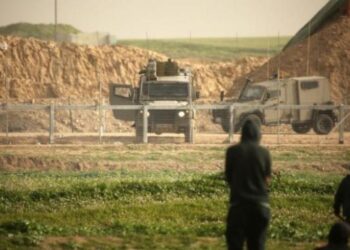 الاحتلال يستهدف المزارعين شرق خان يونس