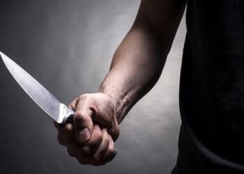 مصابان بجريمتي طعن في الداخل المحتل