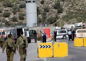 الاحتلال يغلق مدخل كفيرت وحاجز “دوتان” قرب يعبد