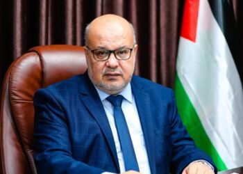 العمل الحكومي في غزة يُصادق على رزمة تسهيلات للمواطنين والموظفين