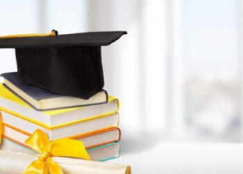 التعليم العالي تُعلن عن توفّر منح دراسية في الجزائر