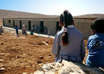 جرافات الاحتلال تهدم مدرسة شرق رام الله