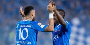 الهلال يتصدر الدوري السعودي.. ونيمار يخفق في تسجيل أول أهدافه