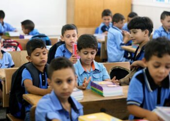 التعليم بغزة  تعلن عن تعديل توقيت الحصص بدءاً من هذا الموعد