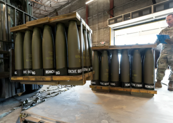 أمريكا تتعهد بتقديم أكثر من 43 مليار دولار من المساعدات العسكرية لكييف