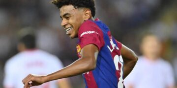 برشلونة يقيد يامال بمليار استرليني.. ويقترب من ثاني أكبر هداف برازيلي