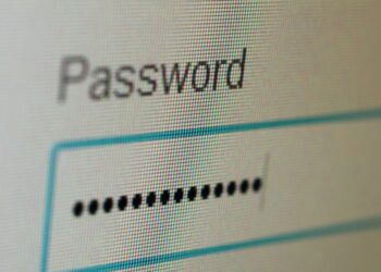 سارع إلى حماية نفسك … تسريب المليارات من كلمات المرور وعناوين البريد عبر الإنترنت