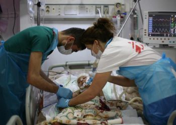 أطباء أميركيون: الضحايا في غزة قد يتجاوزون 92 ألفا