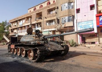 الإمارات تنفي العثور على جوازات إماراتية بمواقع قتالية بالسودان