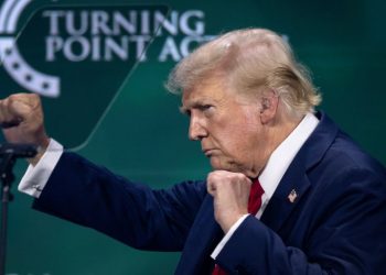 ترامب يتعهد بجعل الولايات المتحدة “عاصمة الكوكب للعملات المشفرة”