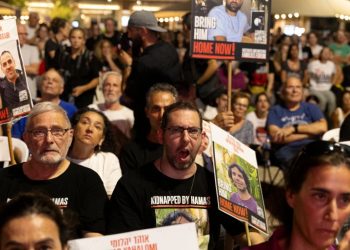 غضب عائلات الأسرى و خلافات بين نتنياهو وفريقه المفاوض