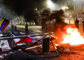 رئاسيات فنزويلا.. احتجاجات ضد فوز مادورو وواشنطن تهنئ مرشح المعارضة