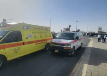 7 اصابات في عملية اطلاق نار وطعن بالمحطة المركزية في بئر السبع