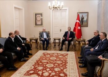 وفد من حماس يلتقي وزير الخارجية التركي