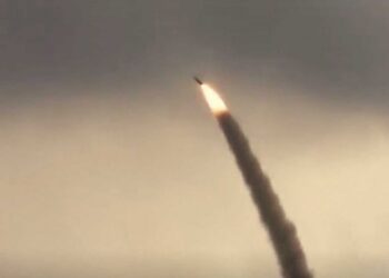 الاحتلال يعترض صاروخا من اليمن