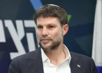 سموتريتش يعارض صفقة أسرى مع حماس