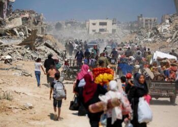 تقدم في المفاوضات: ماذا عن عودة النازحين إلى شمال غزة ؟