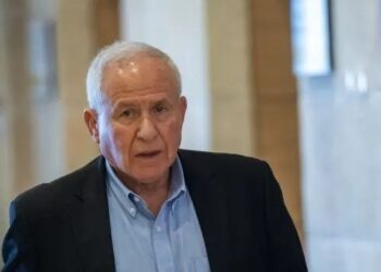 ديختر: نحن من سنضمن تمرير الصفقة رغم معارضة بن غفير وسموتريتش