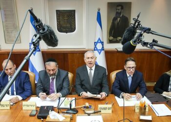 بضغط امريكي ..جولة مفاوضات جديدة ووفدان من حماس وإسرائيل يصلان القاهرة