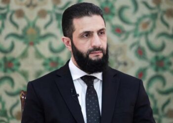 الرئيس السوري يلتقي ماكرون في باريس في أول زيارة له لدولة أوروبية