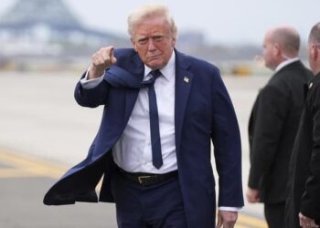 “يديعوت”: إسرائيل تخشى تنازلات أميركية تُبقي حماس حية