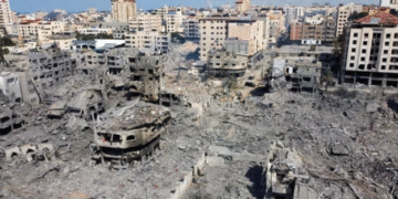 القاهرة تدعو الفصائل الفلسطينية لجولة جديدة من المفاوضات سعياً لوقف شامل لإطلاق النار في غزة