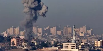 مجمع الشفاء: الاحتلال يستخدم غازات مجهولة خلال هجماتها على القطاع 8 مسؤول أمريكي: “إسرائيل” ستدفع ثمناً ثقيلاً بسبب عدم إنهائها الحرب على غزة