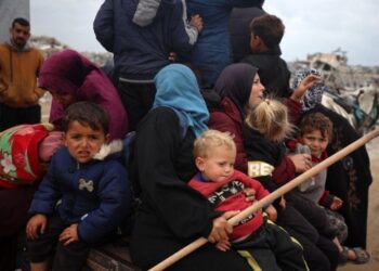 سموتريتش: سيتم إخلاء جميع سكان قطاع غزة الى الجنوب