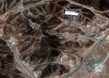 من بينها فوردو.. ترامب يعلن قصف 3 مواقع نووية في إيران