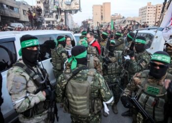 وسط خلافات أمنية شديدة.. نتنياهو يدرس المقترح الأمريكي الجديد