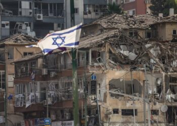 استطلاع: نصف الإسرائيليين يعتقدون أن تل أبيب لم تنتصر على إيران