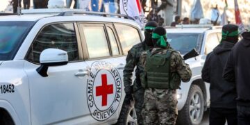 القناة 12: قرار “إسرائيلي” أحادي تسبب بانهيار المفاوضات.. والوسطاء تفاجأوا بالانسحاب