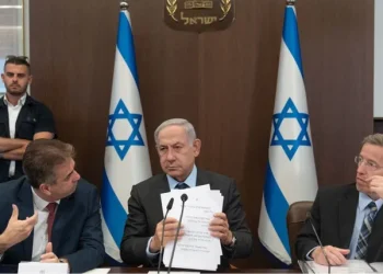 نتنياهو يأمر بعدم تقديم مشاريع قوانين لتطبيق السيادة على الضفة الغربية