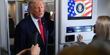 ترامب يعلن وقف الهجرة من دول العالم الثالث