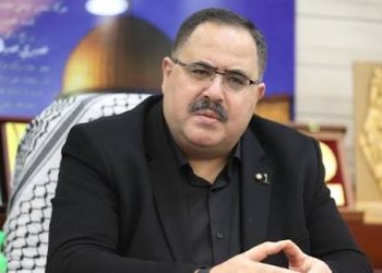 دولة للبيع!