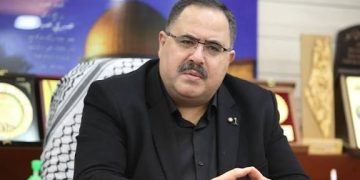 دولة للبيع!