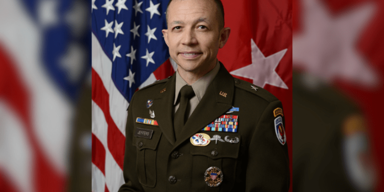 الأمريكي جاسبر جيفيرز