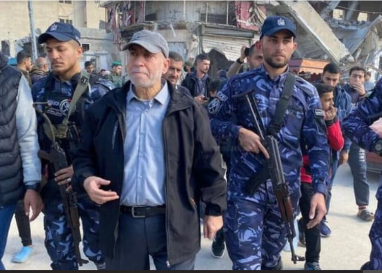 رويترز: حماس تسعى لدمج 10 آلاف من عناصر شرطتها في الحكومة الفلسطينية الجديدة