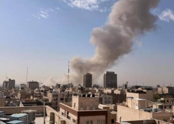 مسؤول أمريكي: الغارات على إيران ستستمر لأيام