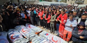 صادم: تحقيق دولي يكشف تفاصيل جريمة إعدام ميداني متعمّد لـ15 مسعفًا في رفح