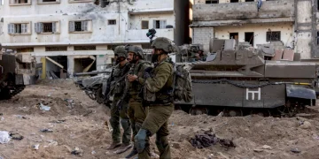 تقرير: جيش الاحتلال يطرح تطبيق “النموذج اللبناني” لاستخدام القوة في غزة 19 تقرير: جيش الاحتلال يطرح تطبيق “النموذج اللبناني” لاستخدام القوة في غزة